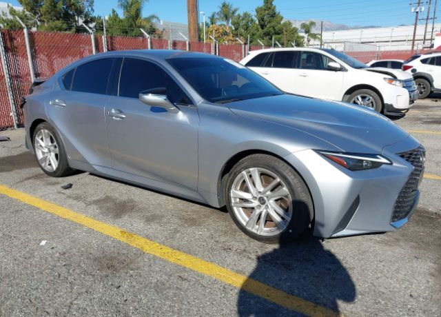 2021 LEXUS IS