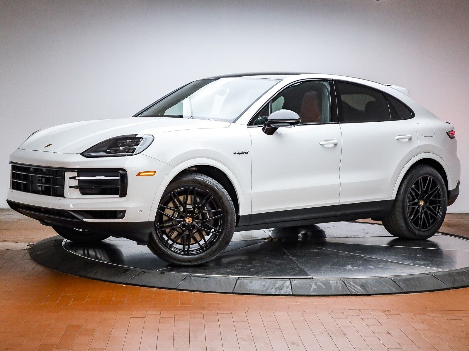 2026 PORSCHE Cayenne