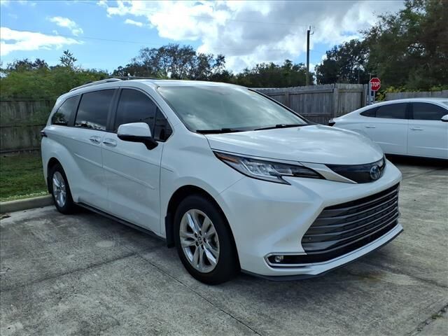 2022 Toyota Sienna
