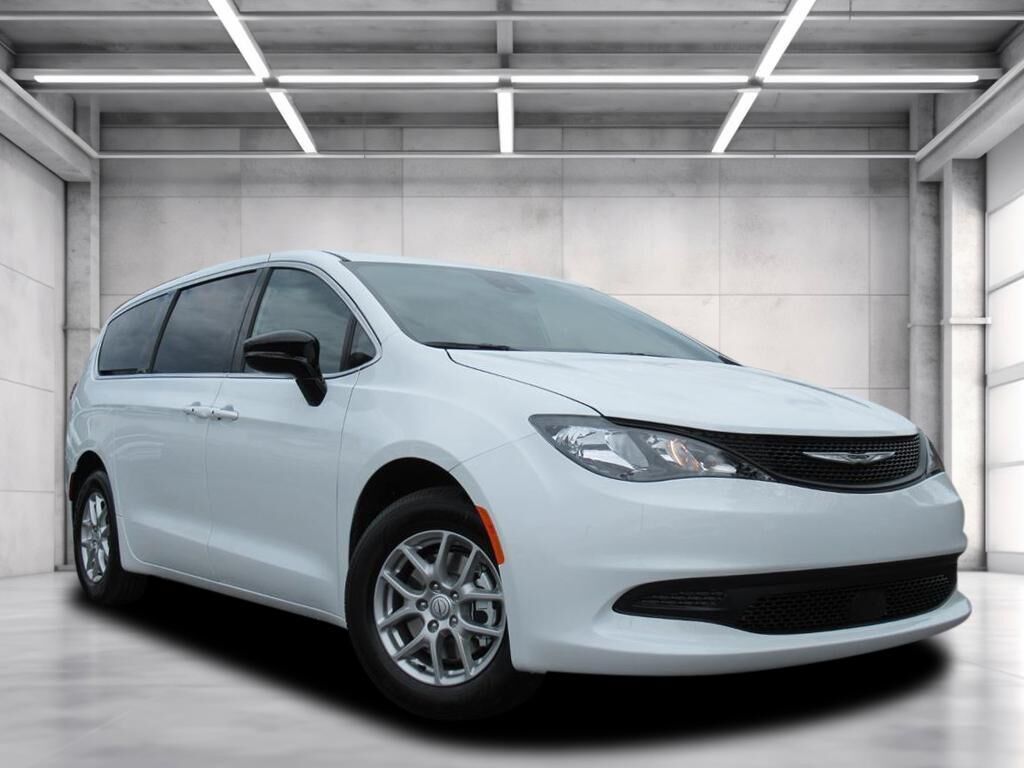 2026 CHRYSLER Voyager