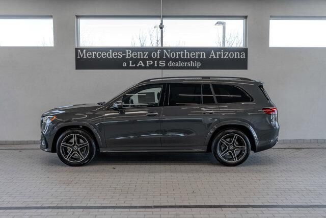 2026 Mercedes-Benz GLS-Class