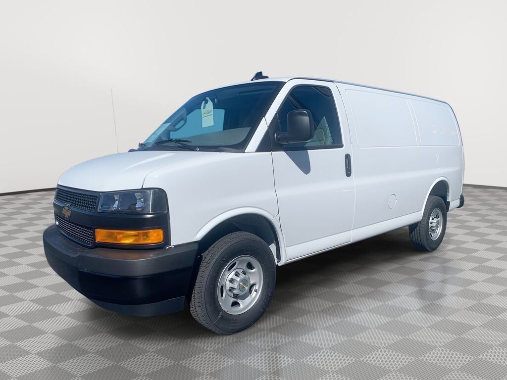 2025 CHEVROLET Express
