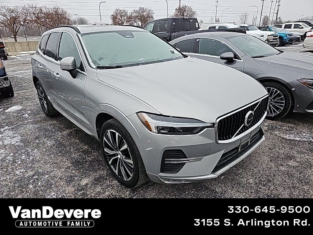 2022 VOLVO XC60