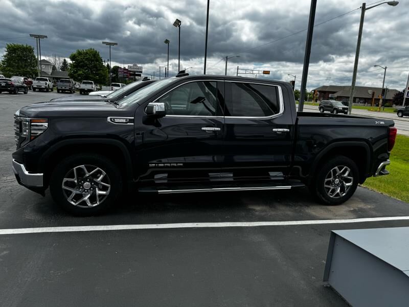 2023 GMC Sierra