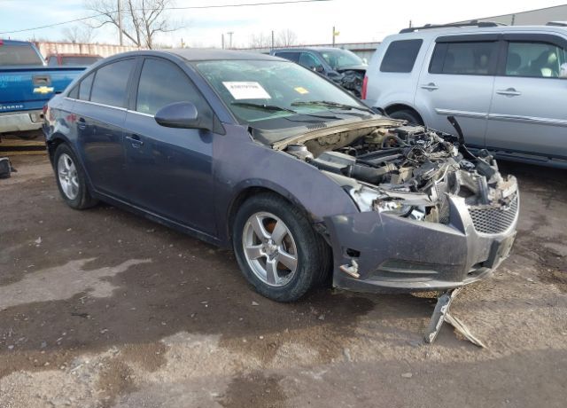 2013 CHEVROLET Cruze