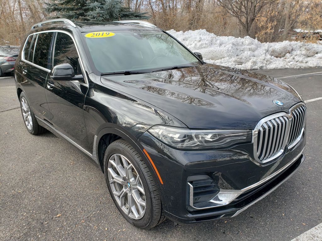 2019 BMW X7