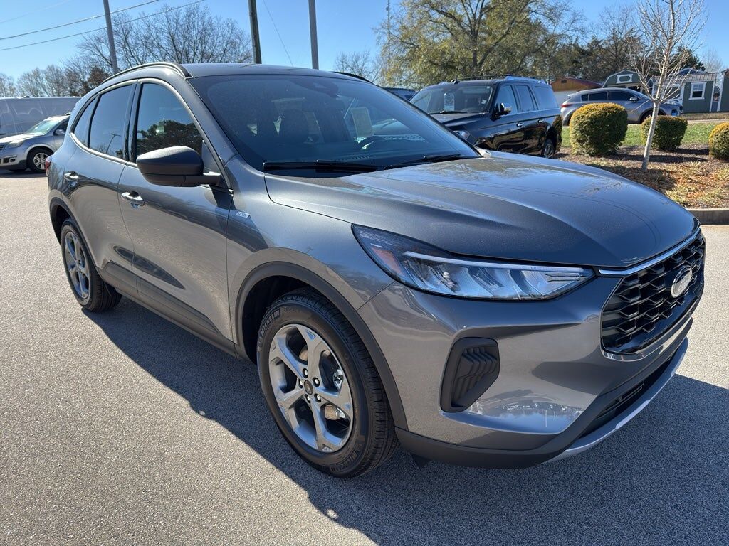 2026 FORD Escape