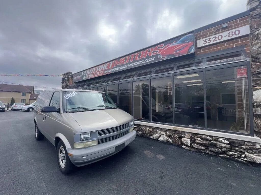 Chevrolet Astro Van