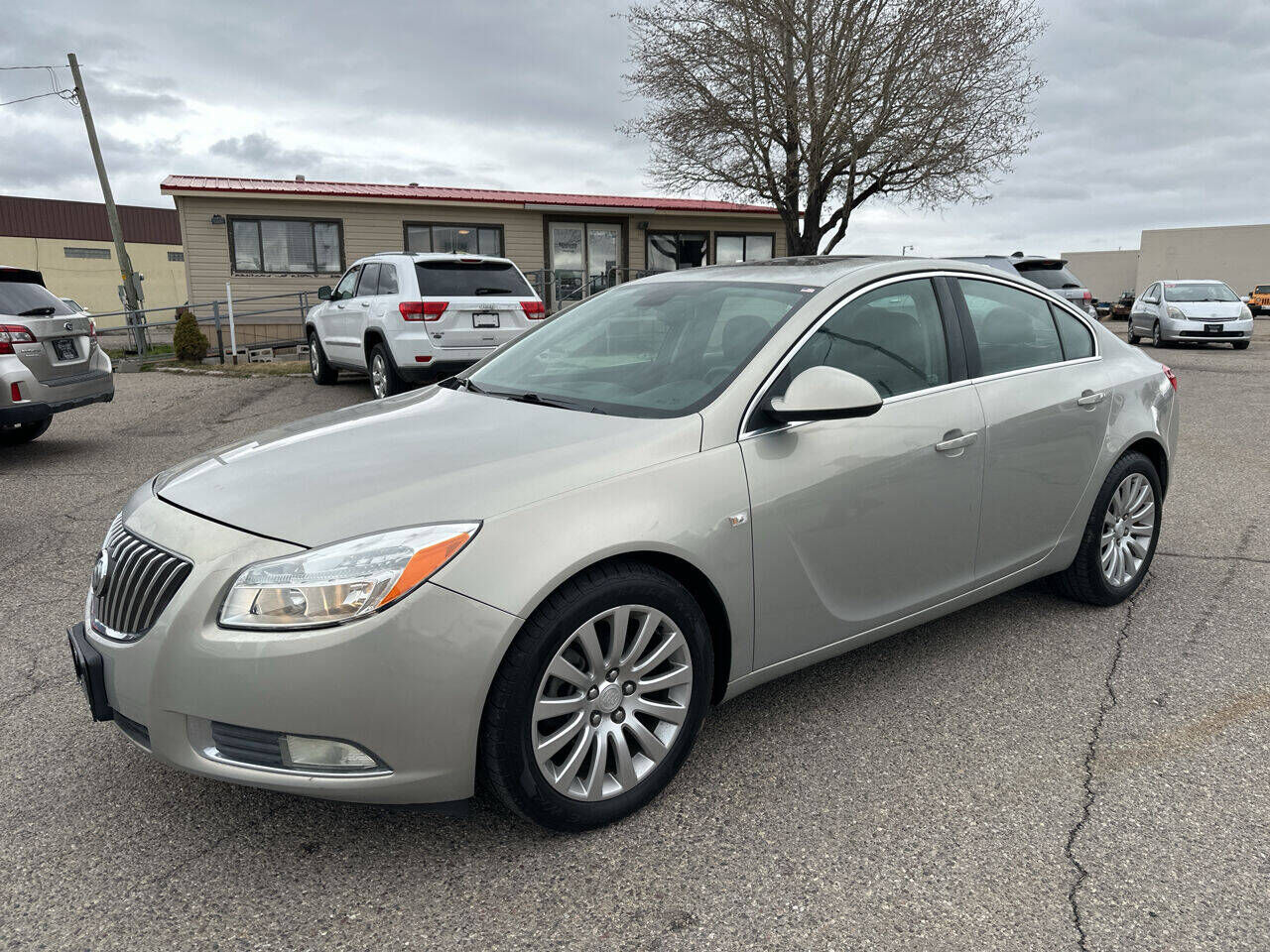 2011 BUICK Regal
