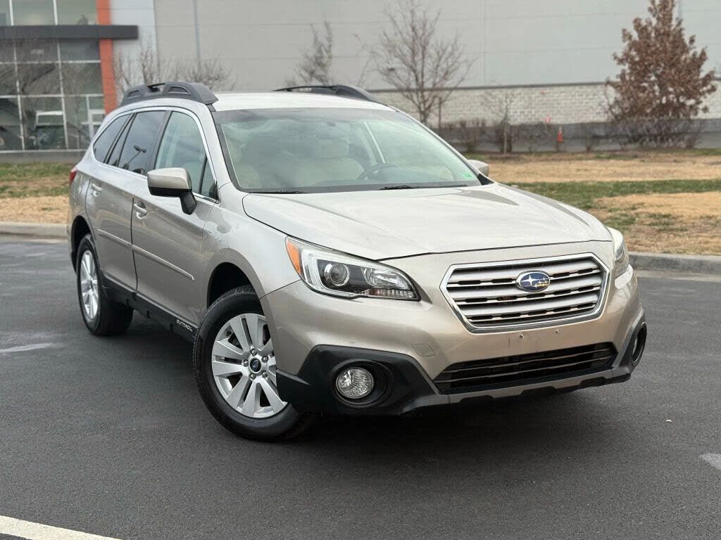 2017 SUBARU Outback