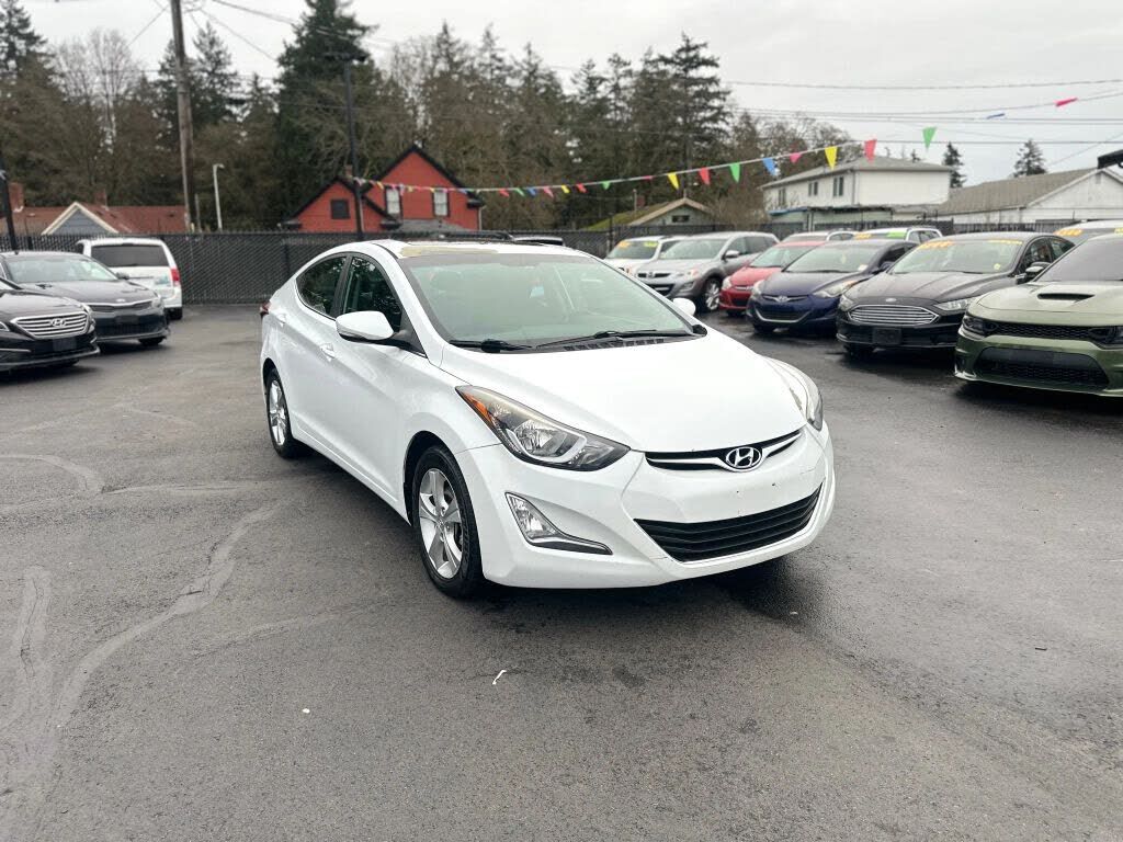 Hyundai Elantra