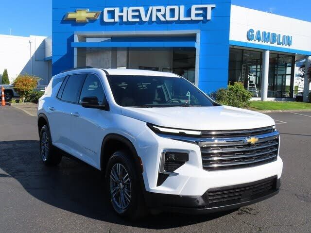 2025 CHEVROLET Traverse