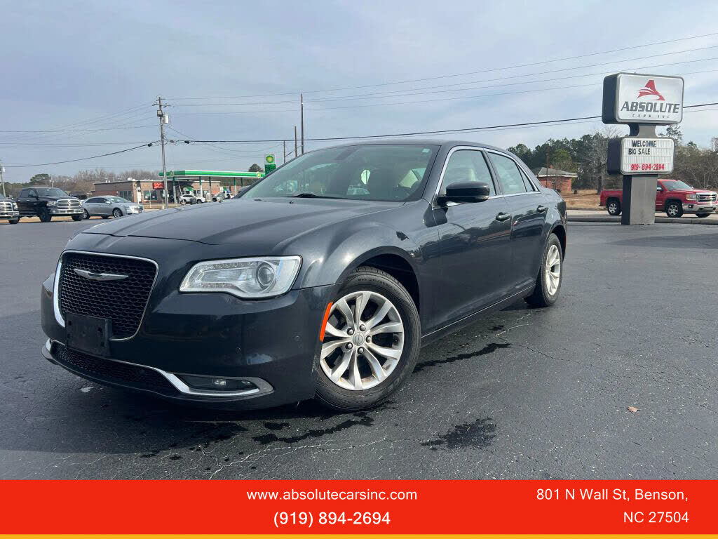 2016 CHRYSLER 300