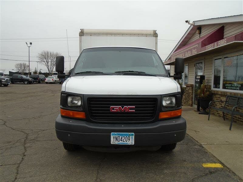 2010 GMC Savana