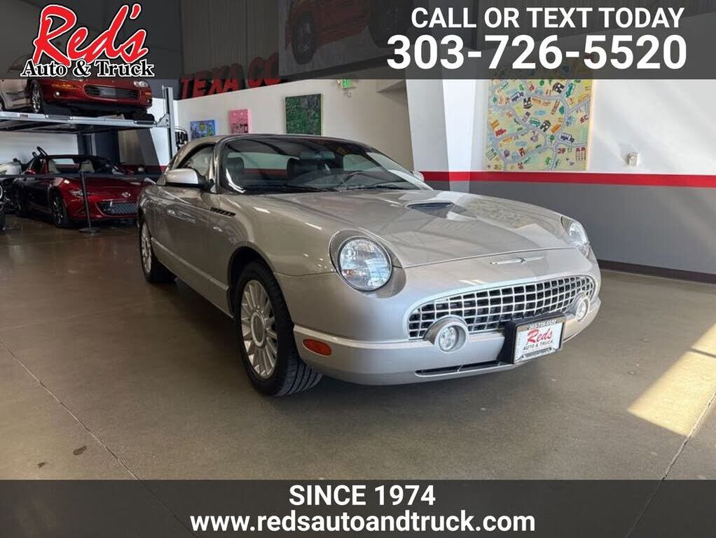 2004 FORD Thunderbird