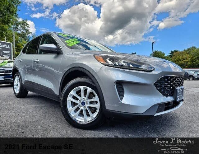 2021 FORD Escape