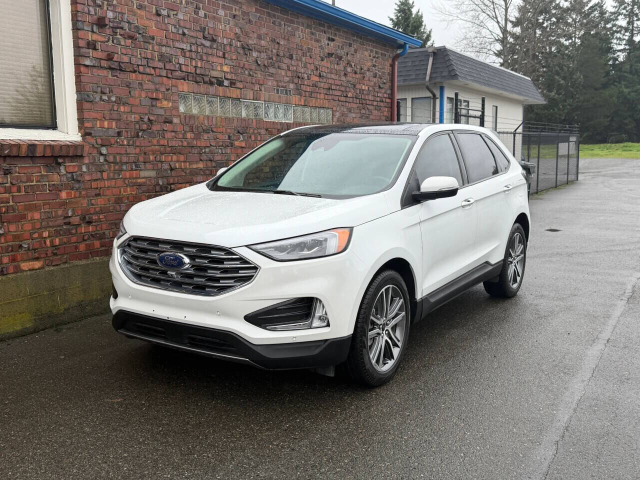 2024 FORD Edge