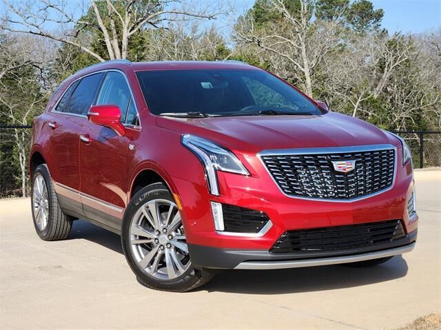 2025 CADILLAC XT5