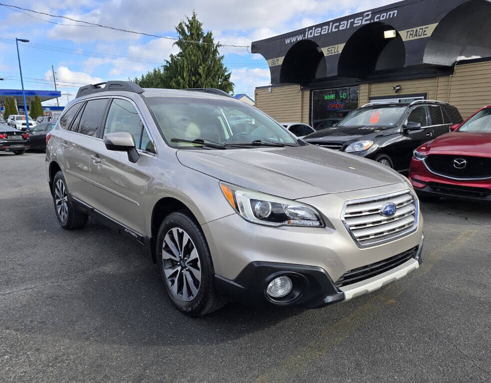 2015 SUBARU Outback