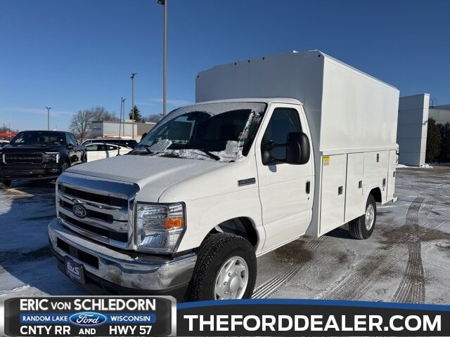 2026 FORD E-350