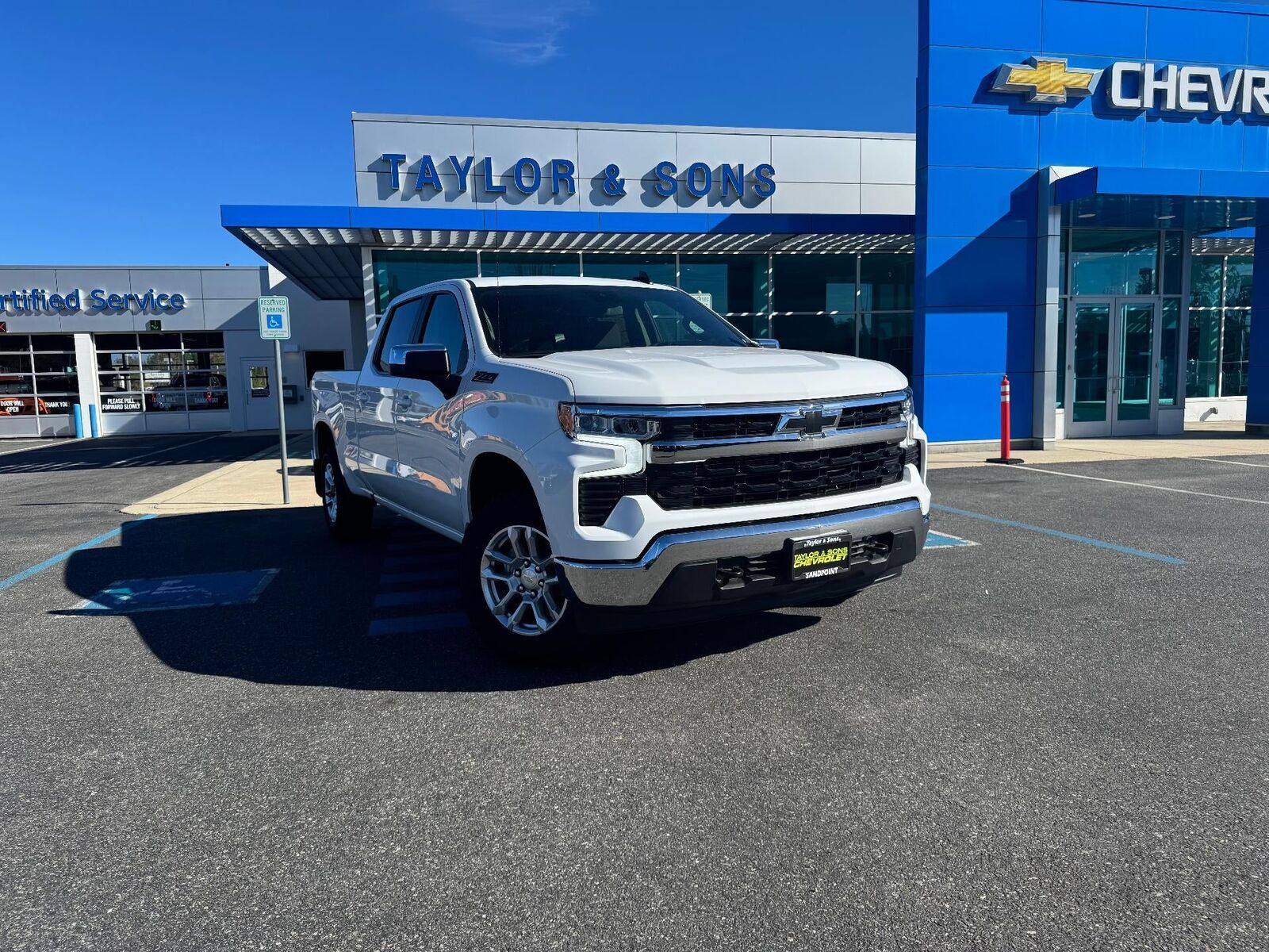 2026 CHEVROLET Silverado