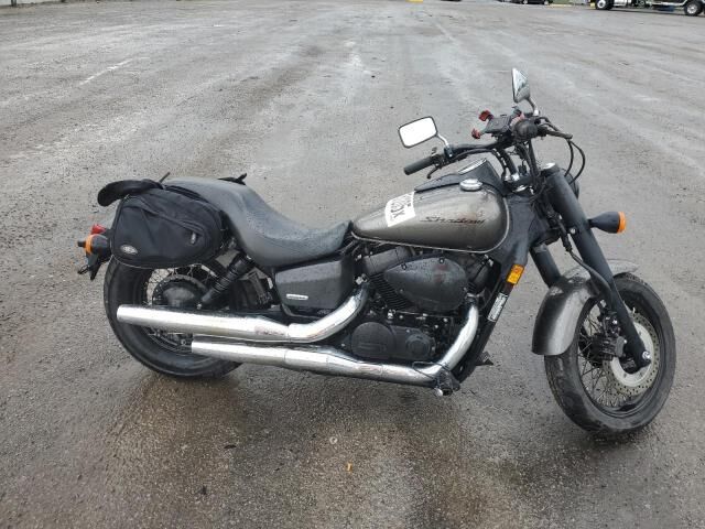 Honda VT750 (Shadow Phantom)