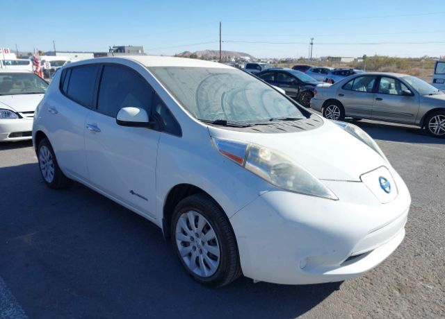 2015 NISSAN Leaf