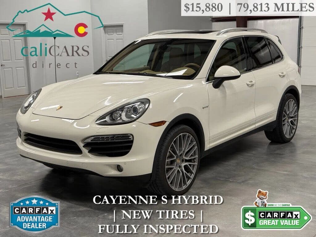 2012 PORSCHE Cayenne