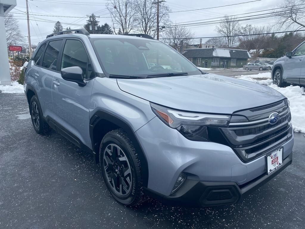 2025 SUBARU Forester