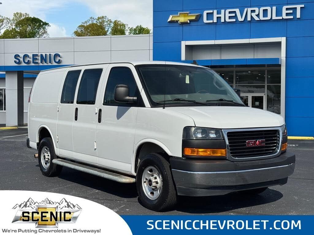 2023 GMC Savana
