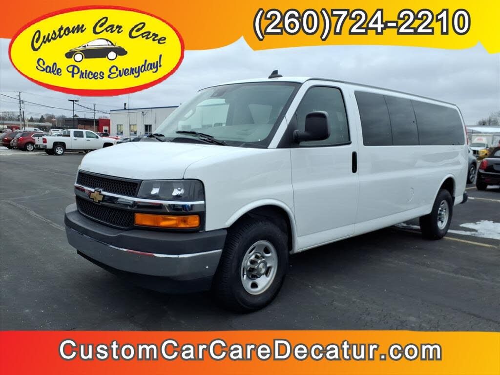 2022 CHEVROLET Express