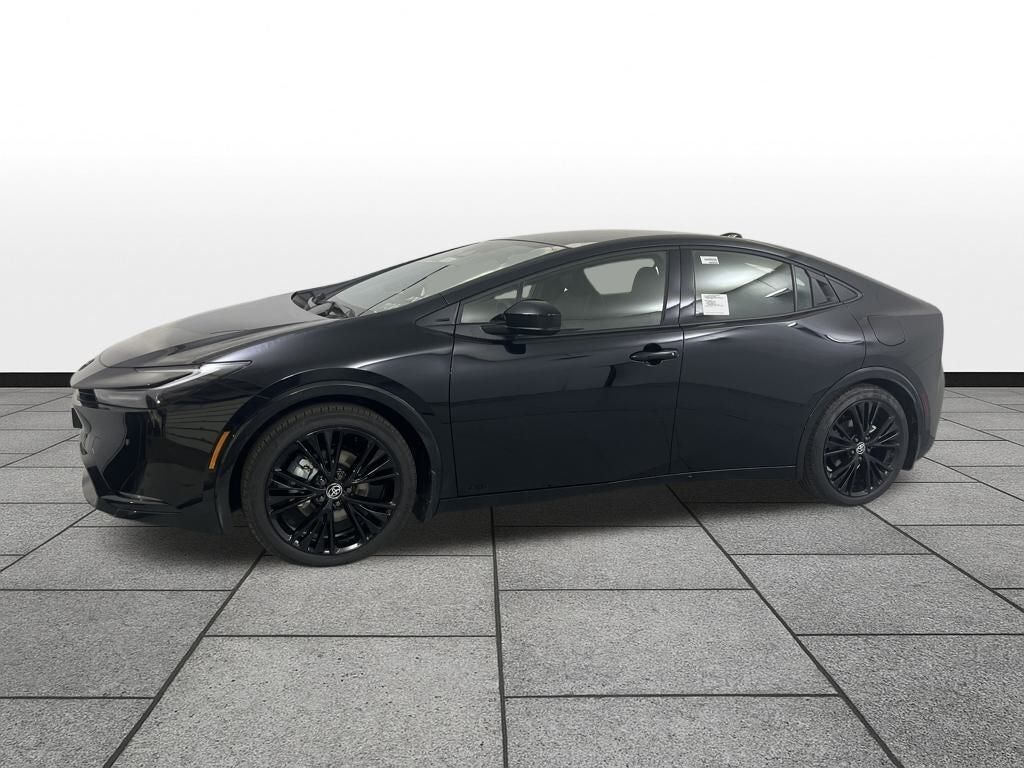2026 TOYOTA PRIUS