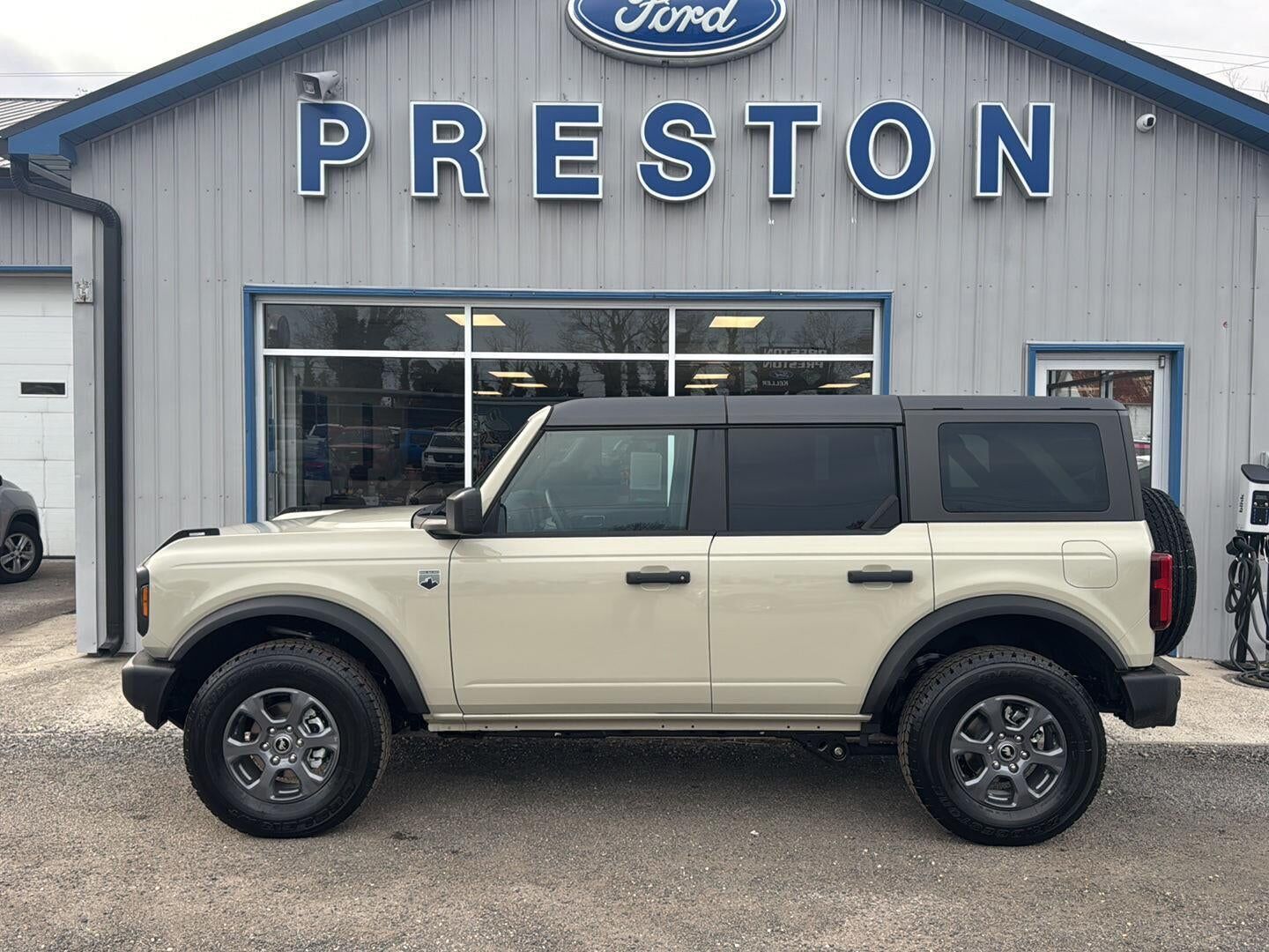 2025 FORD Bronco