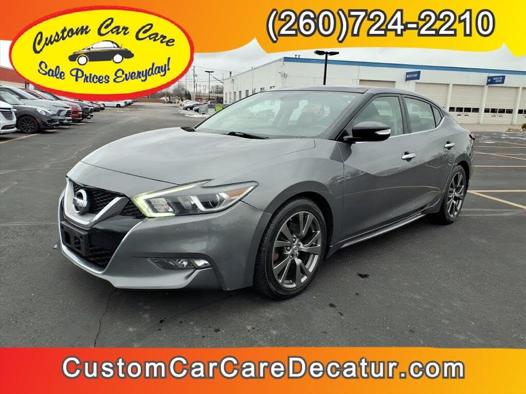 2017 NISSAN Maxima