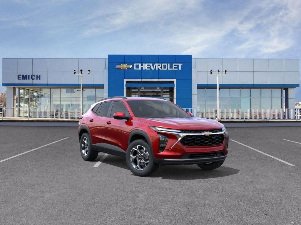 2026 CHEVROLET Trax