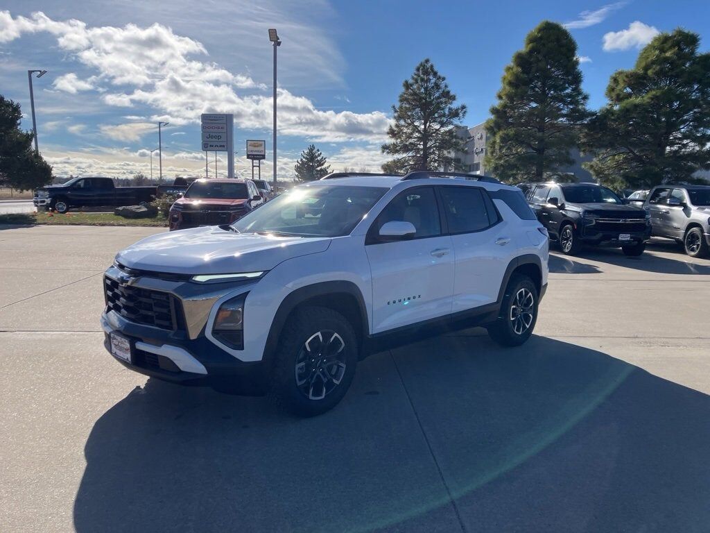 2026 CHEVROLET Equinox