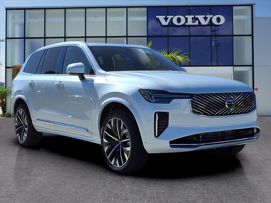 2026 VOLVO XC90