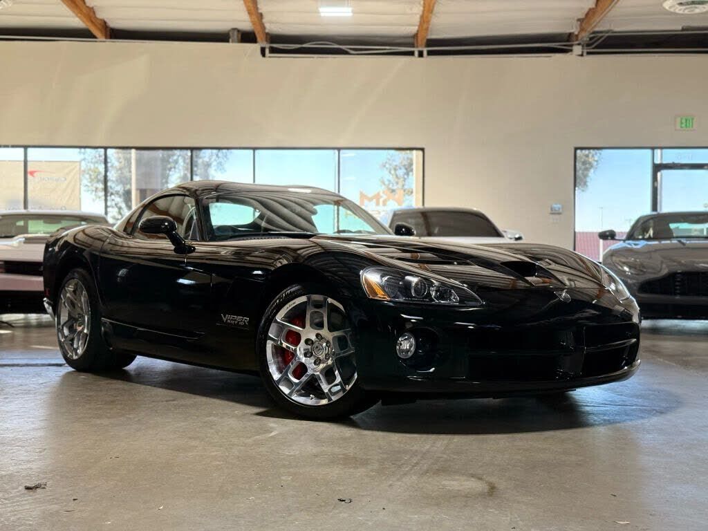 Dodge Viper
