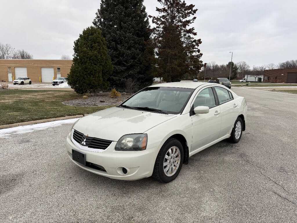 Mitsubishi Galant