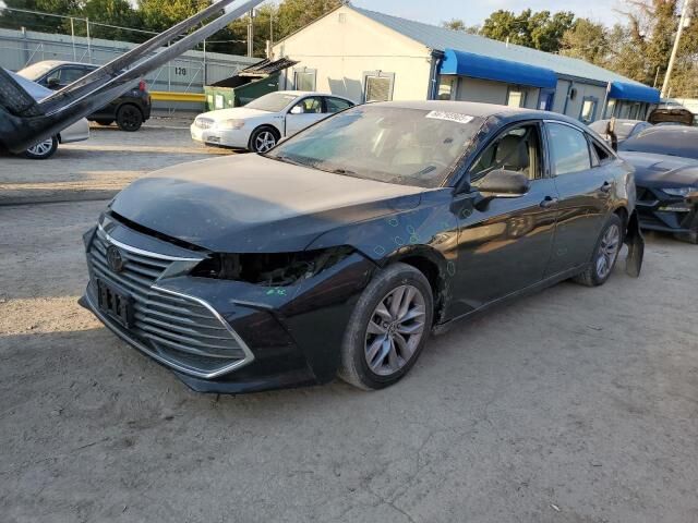 2021 TOYOTA Avalon