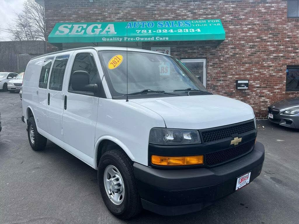 2021 CHEVROLET Express
