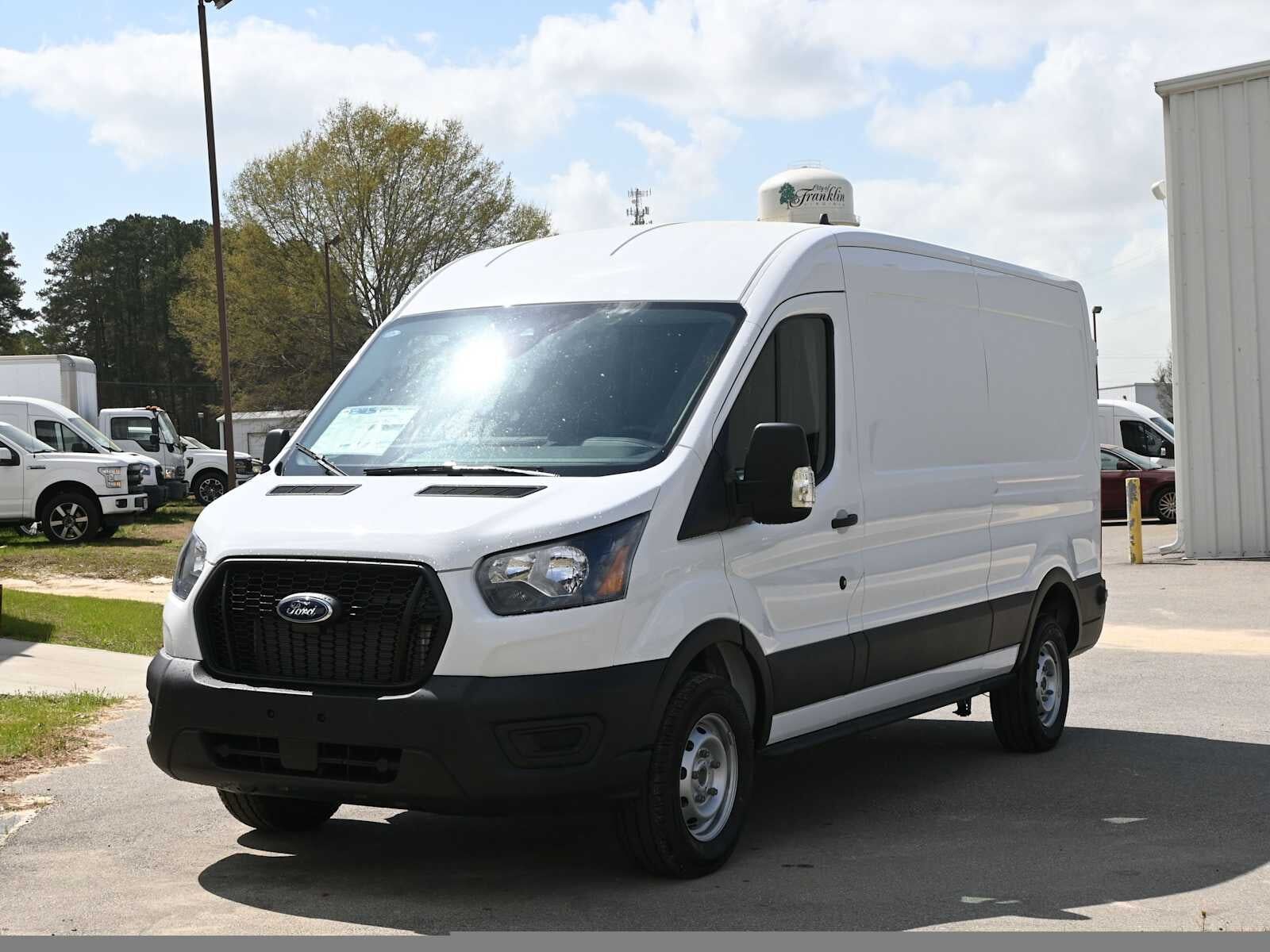 2025 FORD Transit
