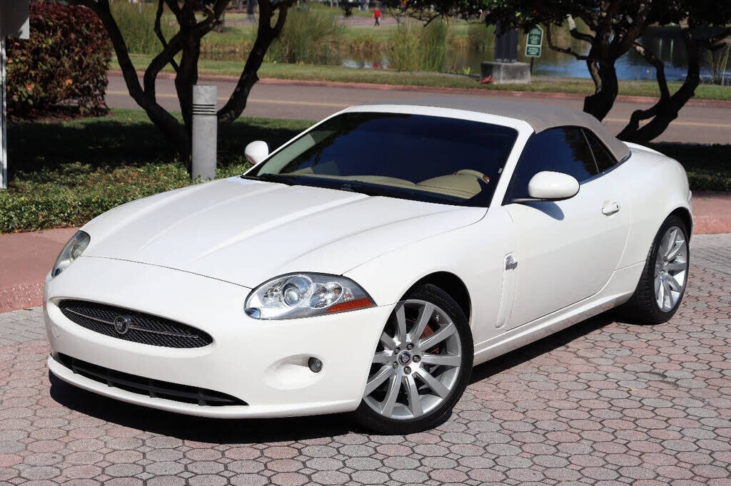 Jaguar XK