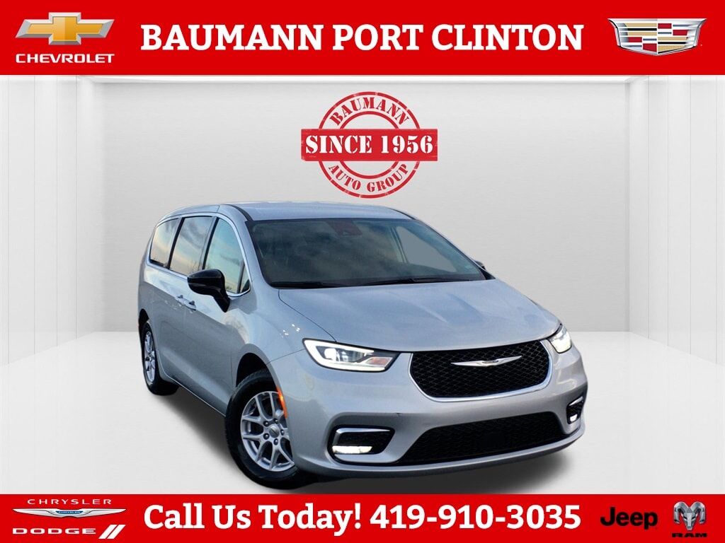 2024 CHRYSLER Pacifica