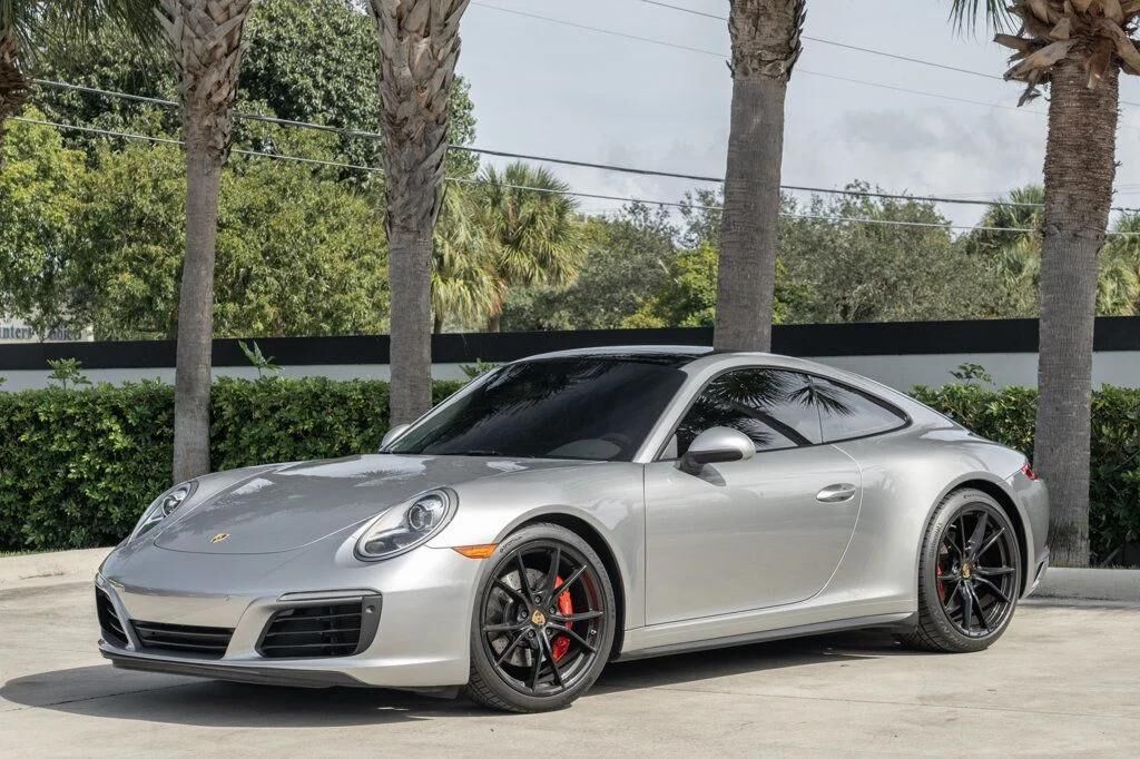 Porsche 911