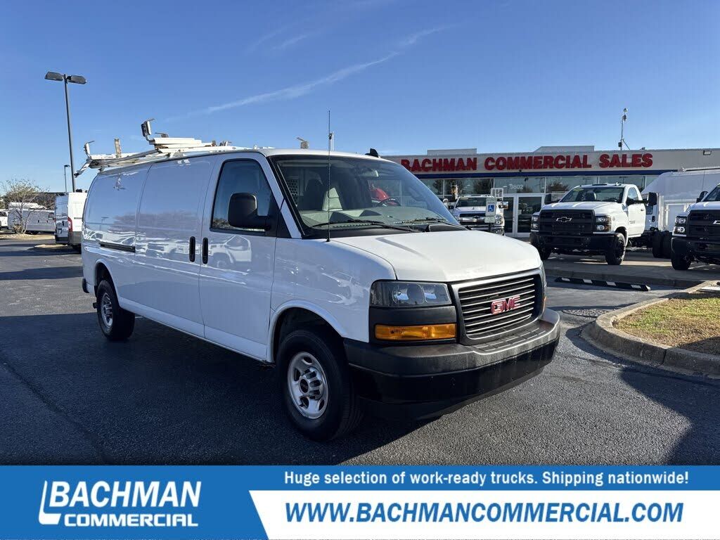 2023 GMC Savana