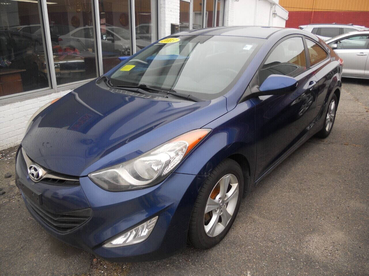 2013 HYUNDAI Elantra
