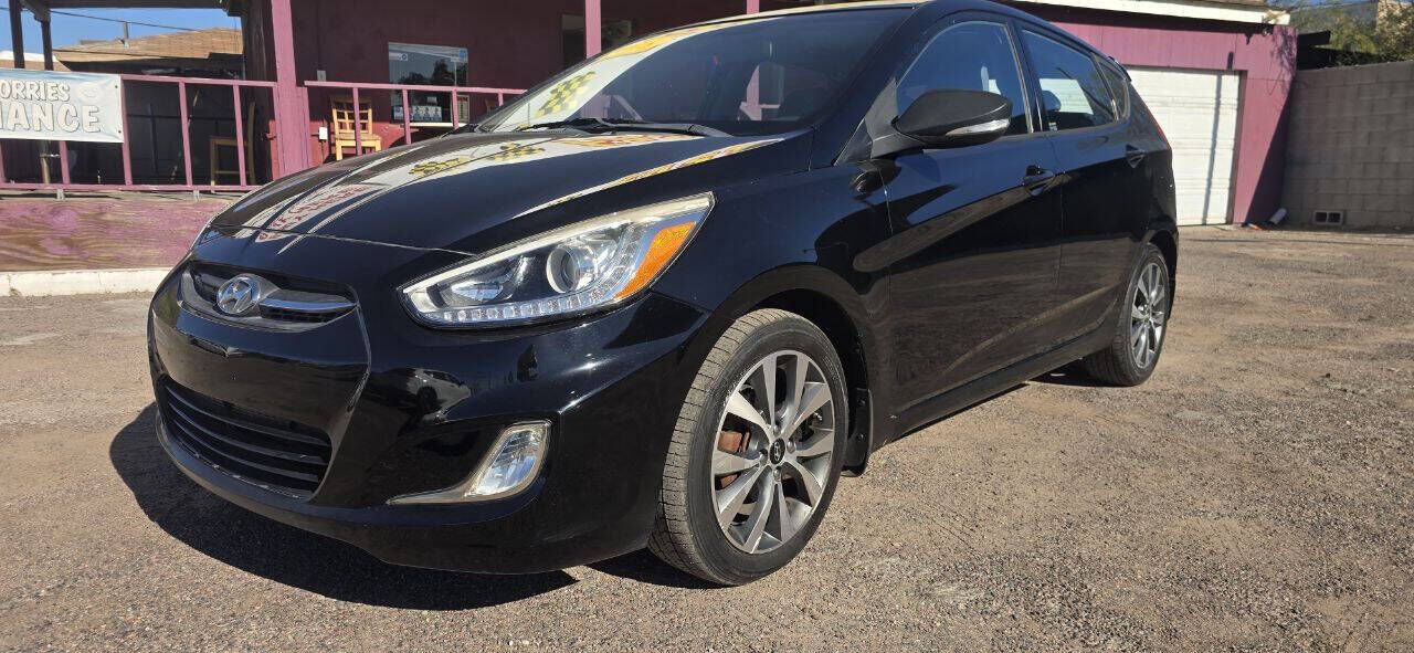 2015 HYUNDAI Accent