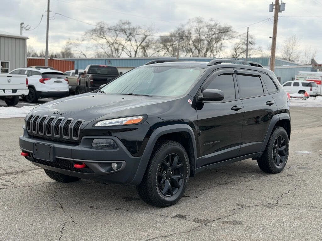 2018 JEEP Cherokee