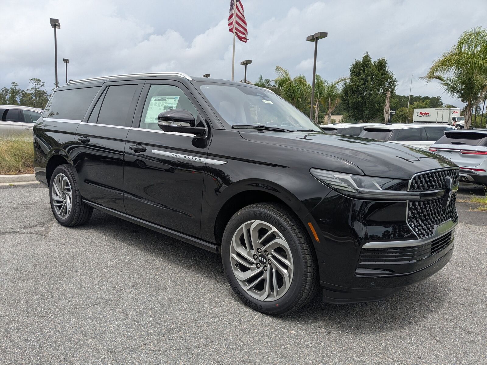2025 LINCOLN Navigator L